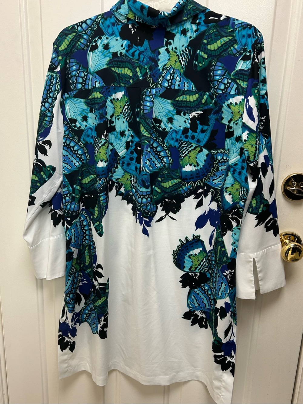 Chico’s Printed Tunic - Rainforest Butterfly Print Top -Seafaring Blue - Picture 3 of 7